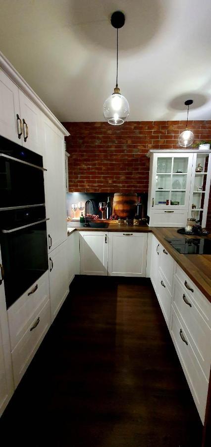Apartman Jako Doma 奥洛穆茨 外观 照片
