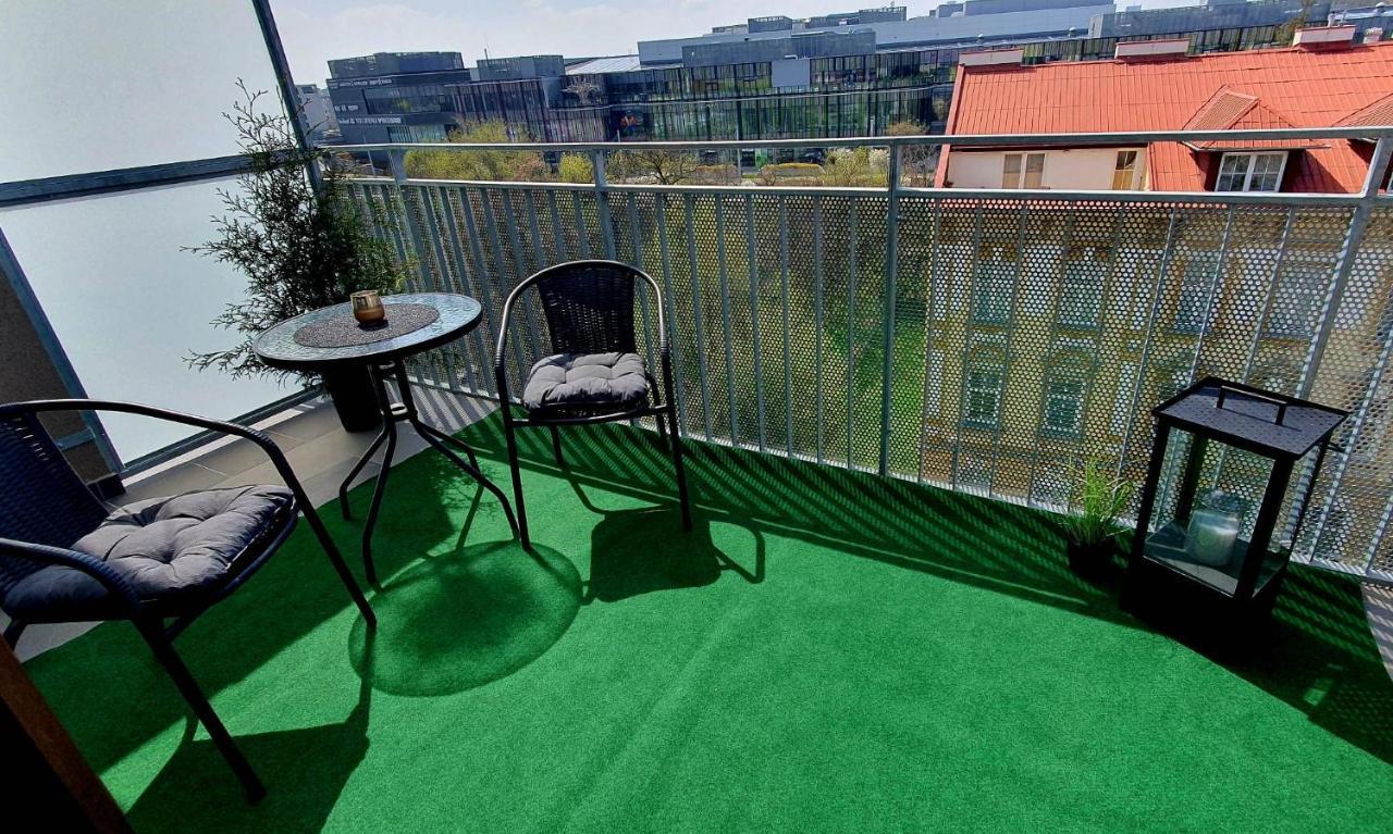Apartman Jako Doma 奥洛穆茨 外观 照片